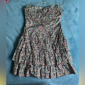 Lightweight Strapless Floral Dress